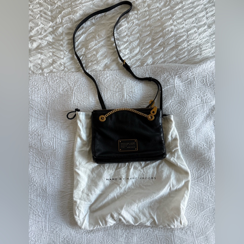 Marc Jacob’s leather crossbody